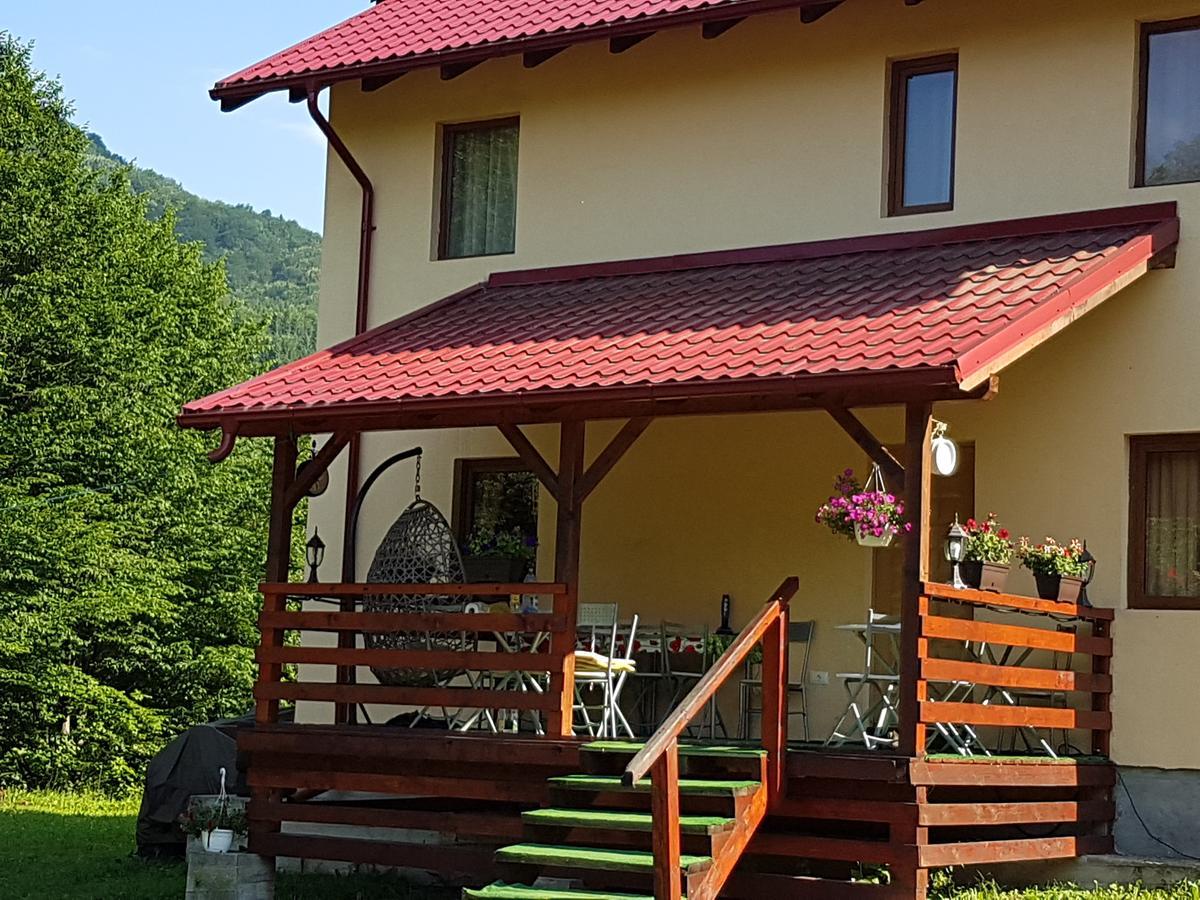 Vila Carmen Cazaci Exterior photo